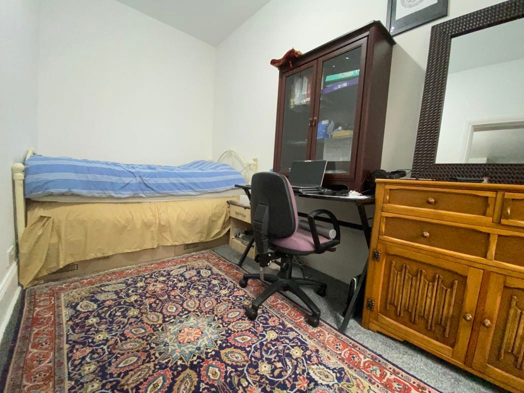 Property image 8 of 12