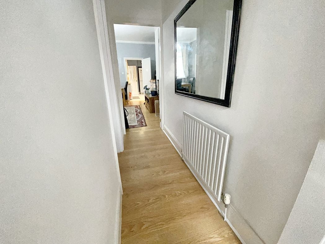 Property image 2 of 12
