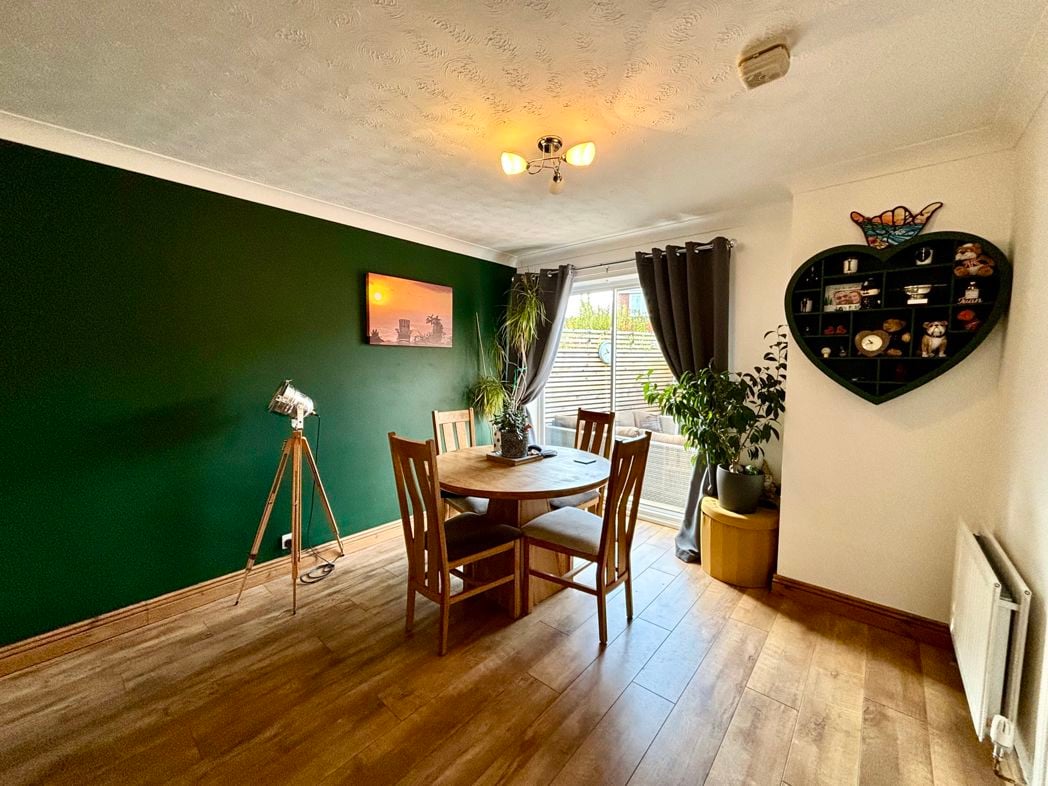 Additional Living Room Image