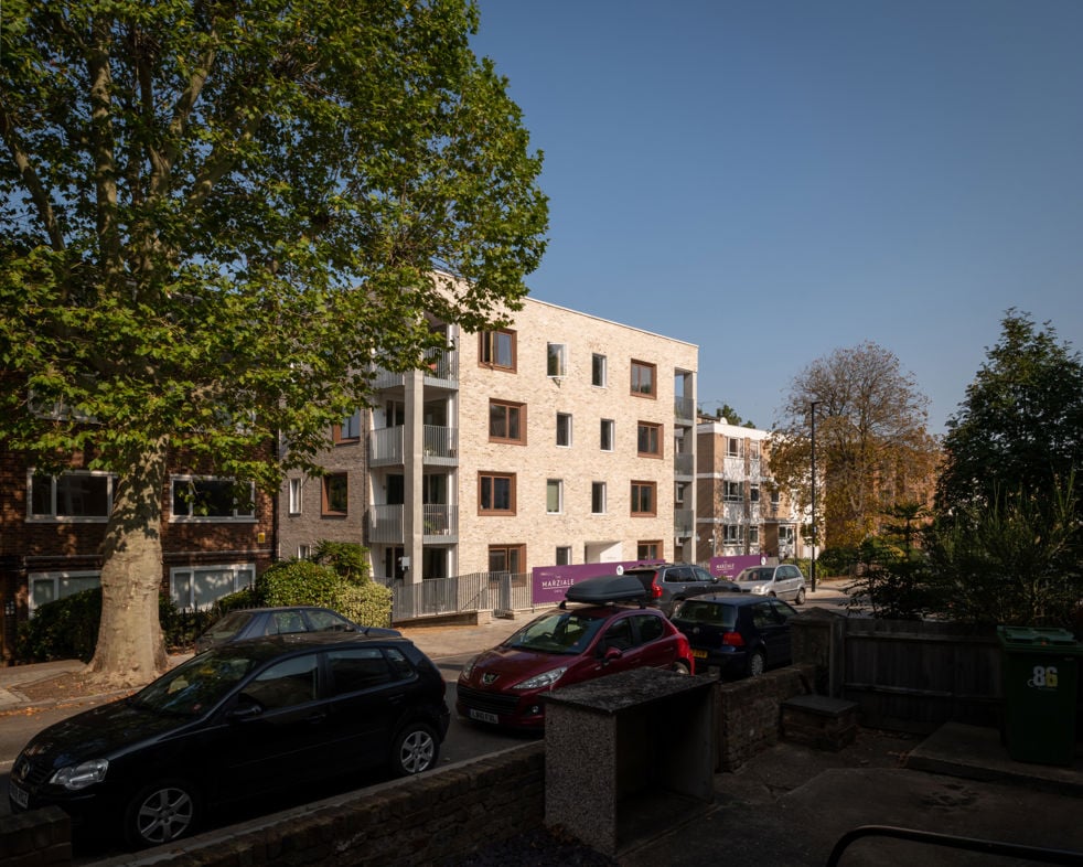 Air Space Opportunity, 75, Streatham, London, SW16 2JN