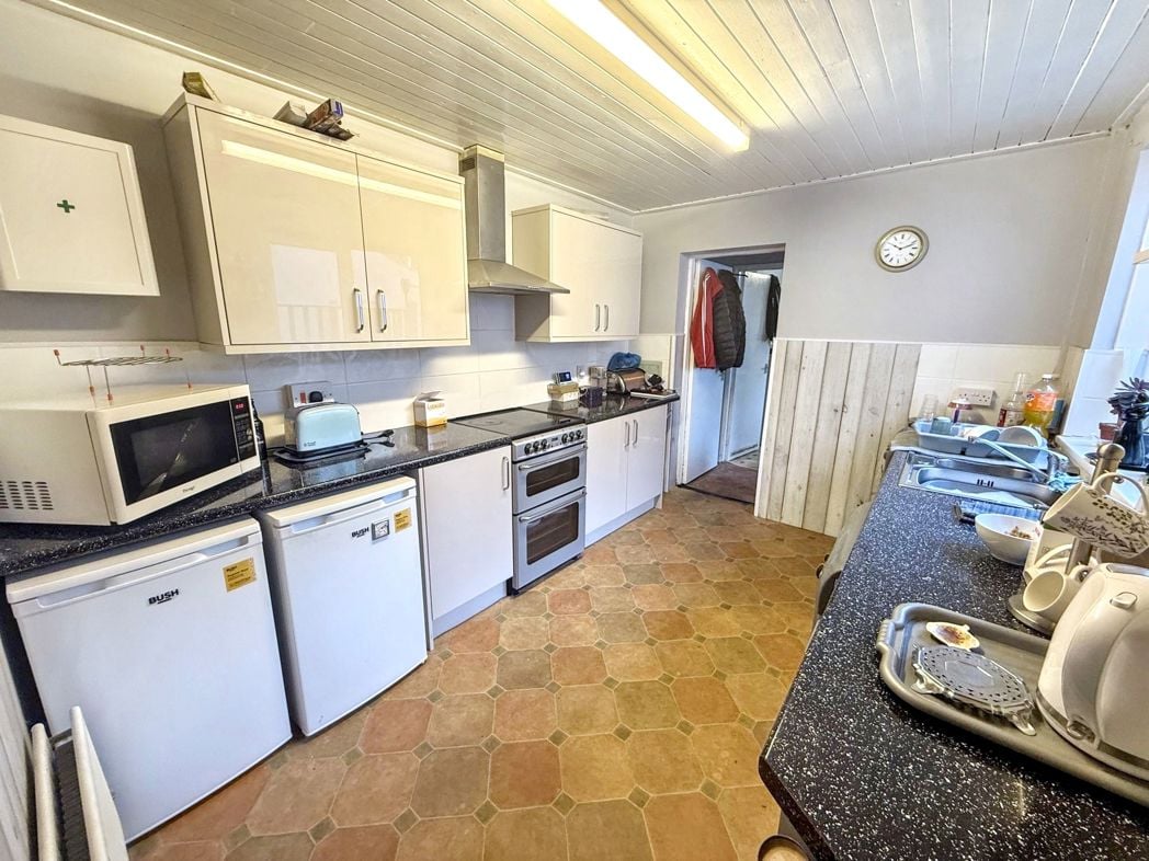 Property image 7 of 14