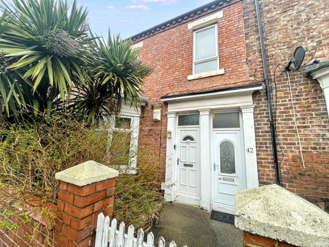 Property image 1 of 8