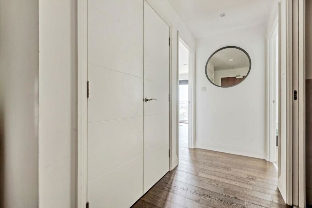 Property image 10 of 12