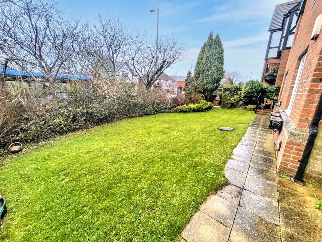 Property image 7 of 7
