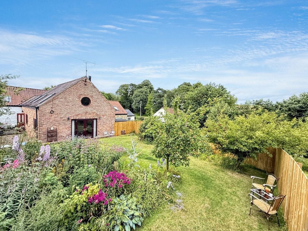 Property image 1 of 27