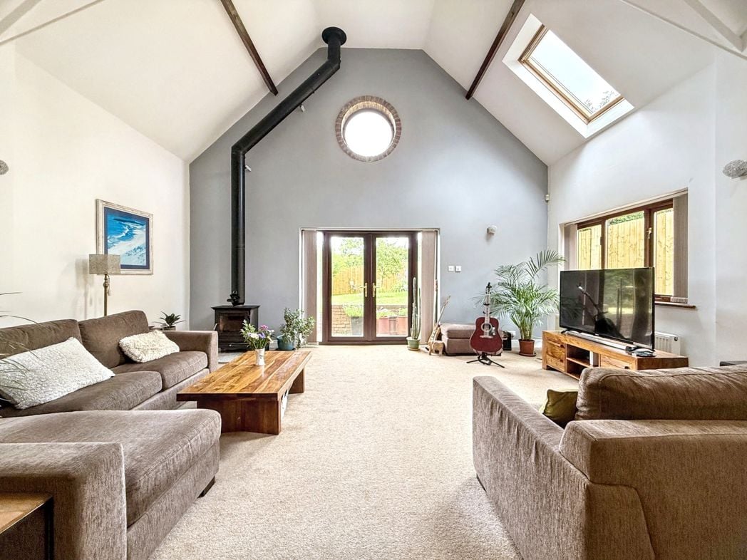 Property image 7 of 27