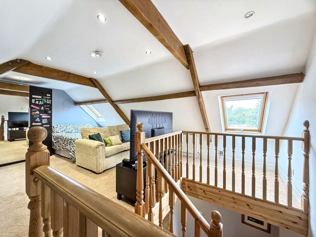 Property image 22 of 27