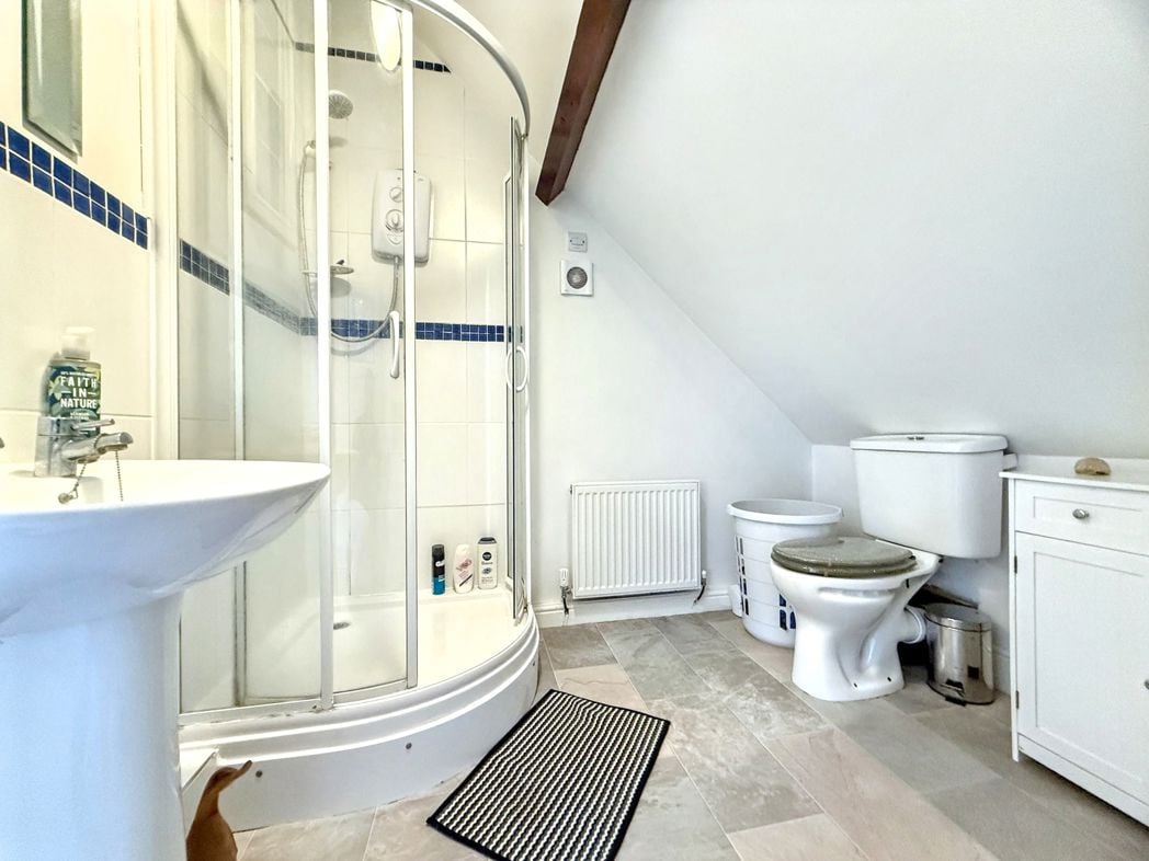 Property image 24 of 27