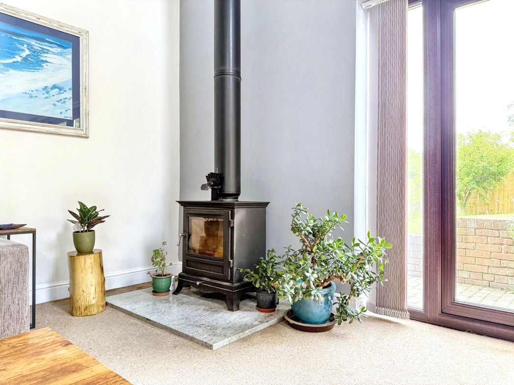 Property image 9 of 27