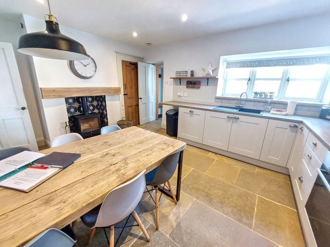 Property image 7 of 22