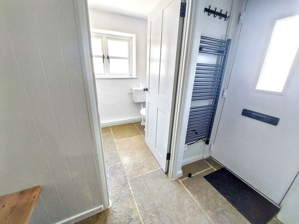Property image 5 of 22