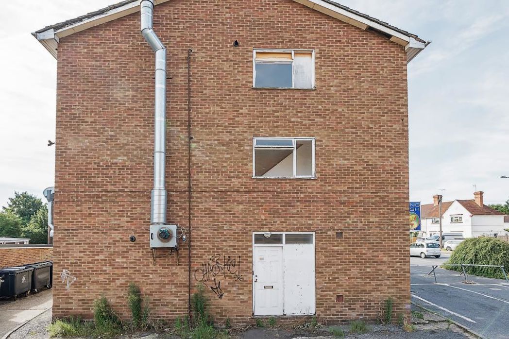 Property image 1 of 12