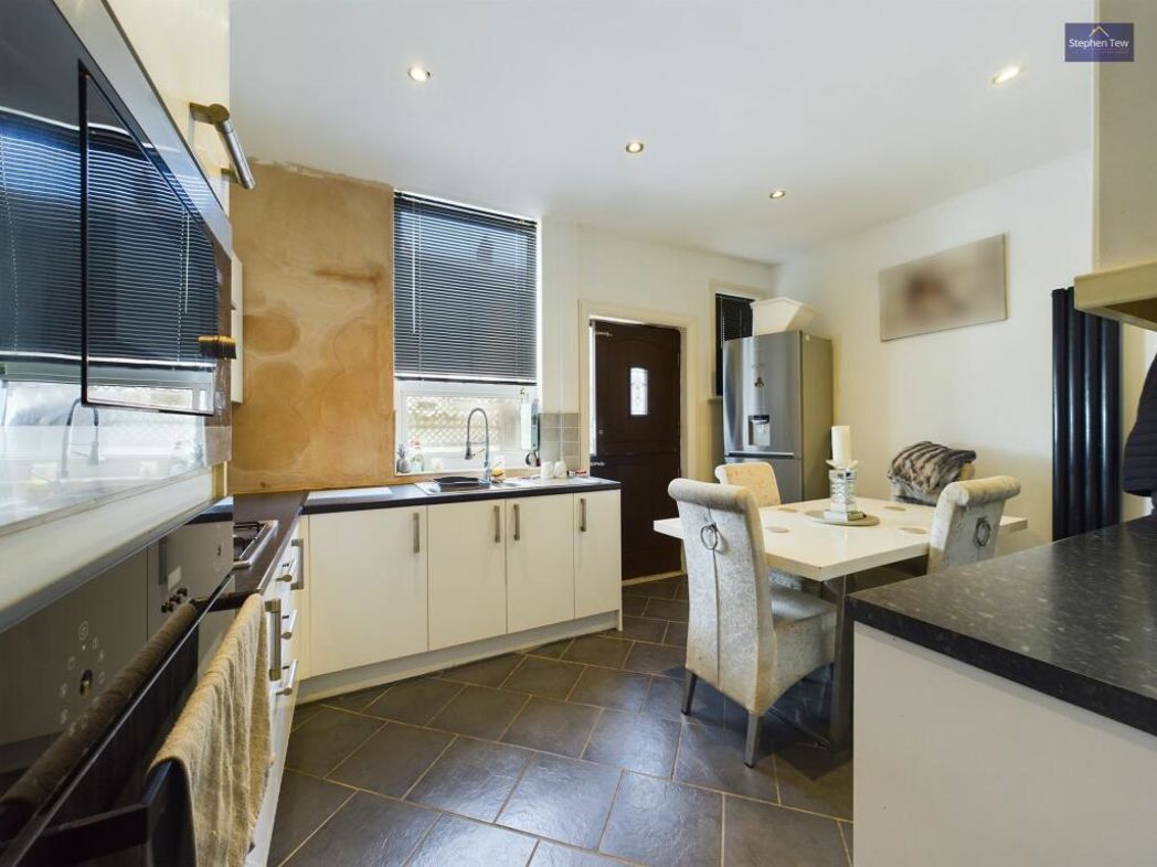 Property image 3 of 10