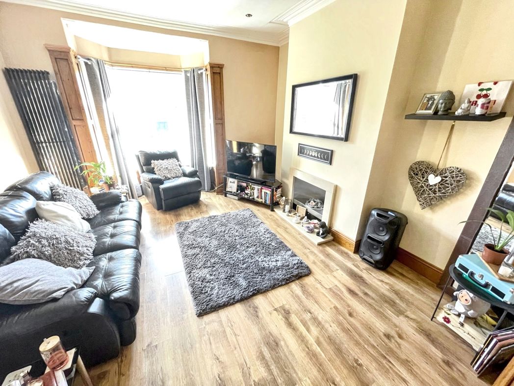 Property image 2 of 7