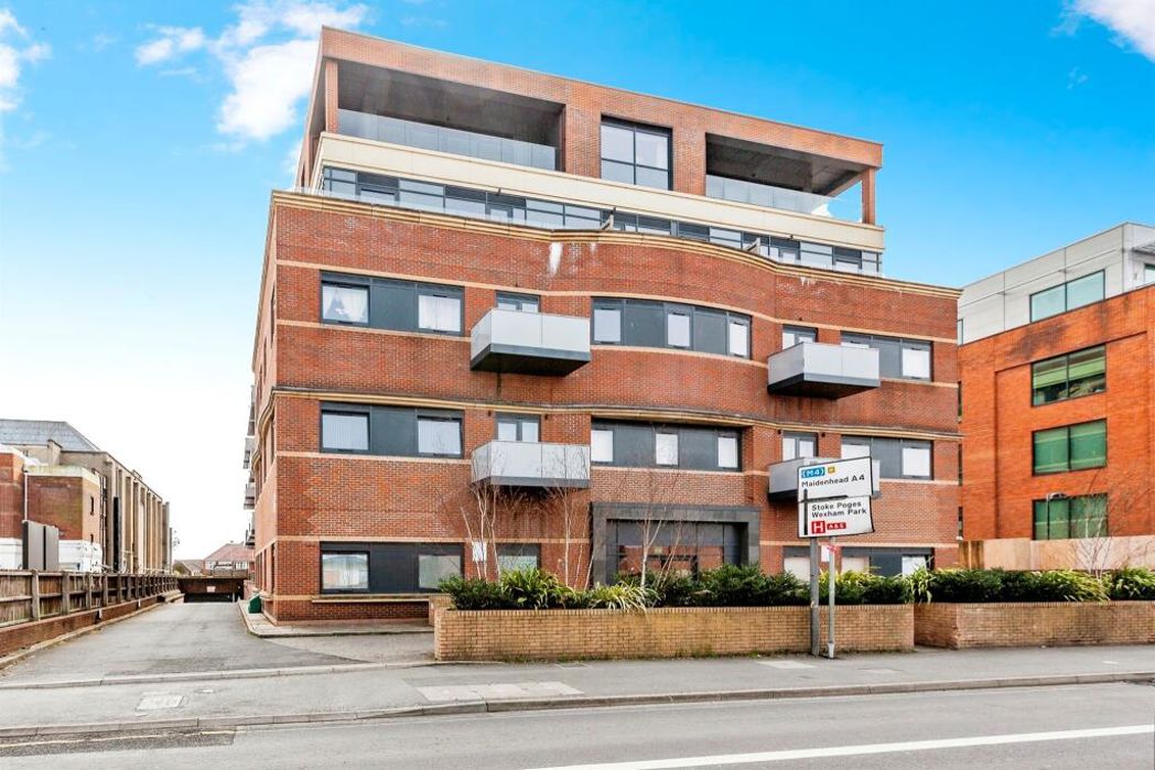 Property image 2 of 12
