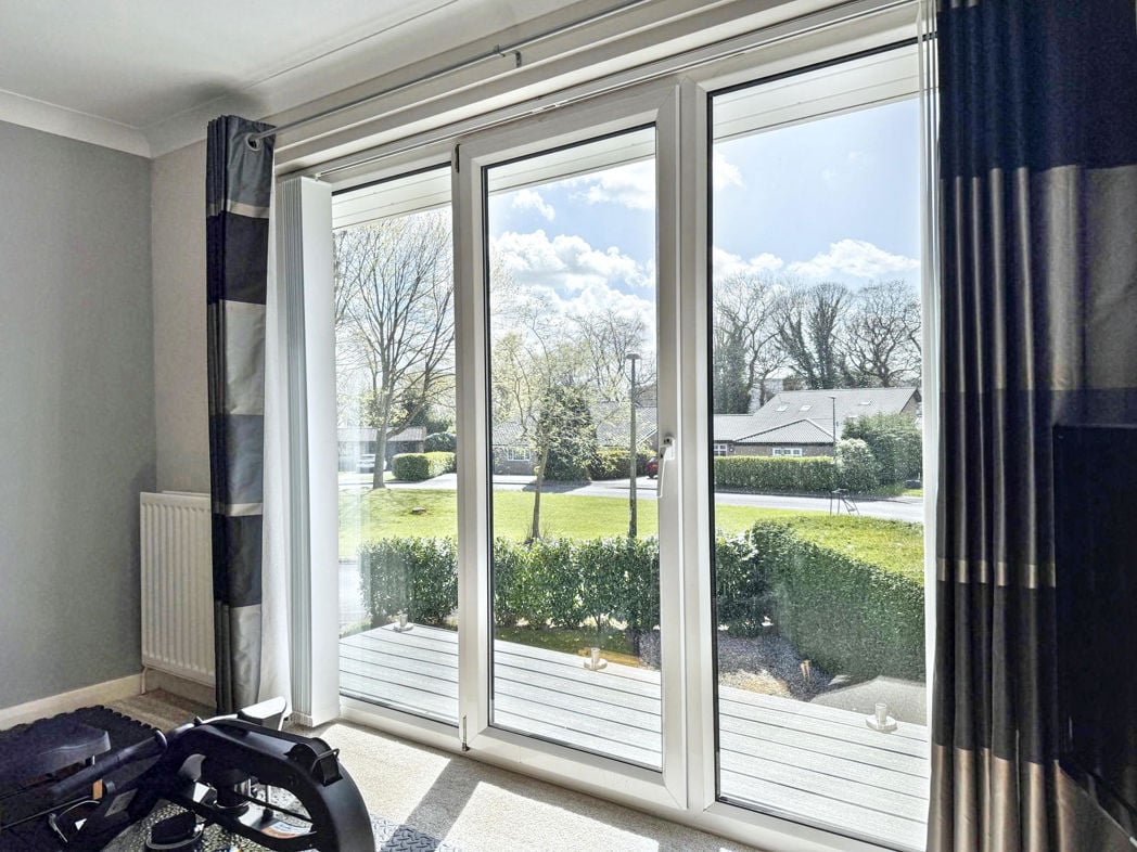 Property image 33 of 40