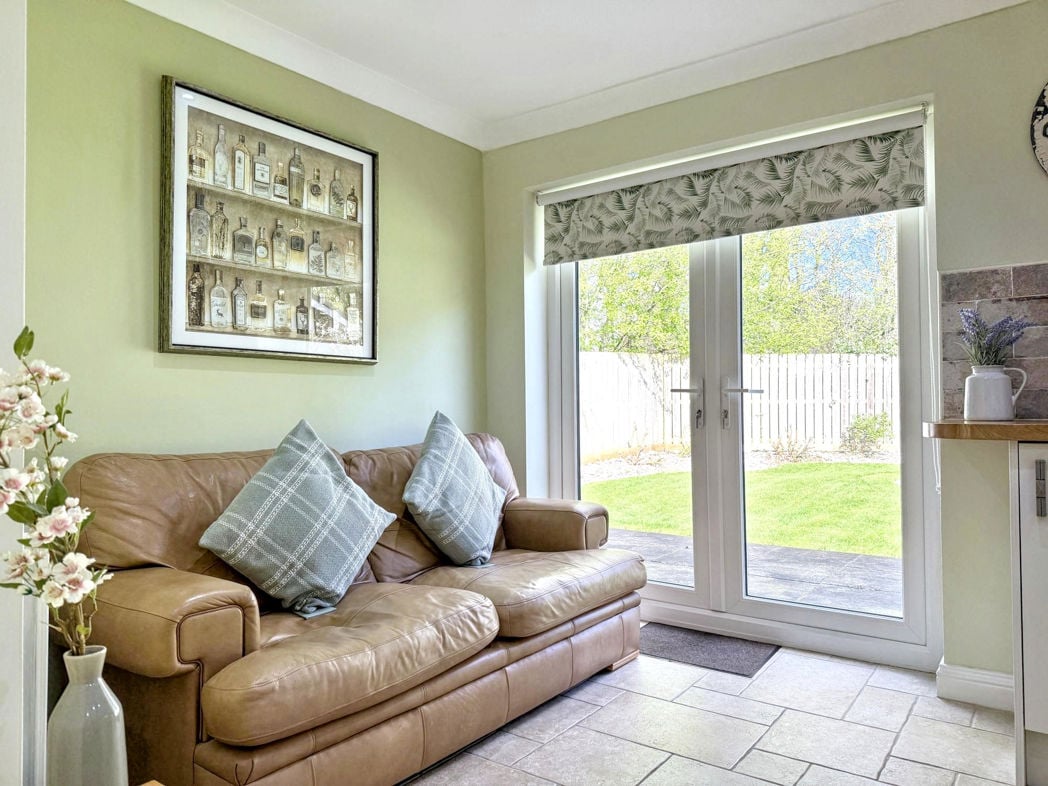 Property image 11 of 40