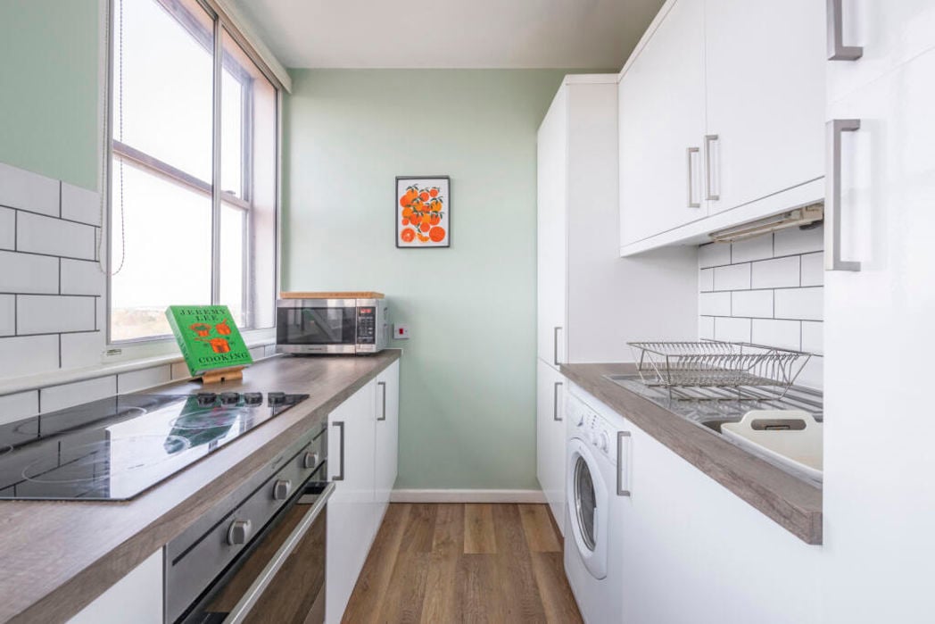 Property image 3 of 8