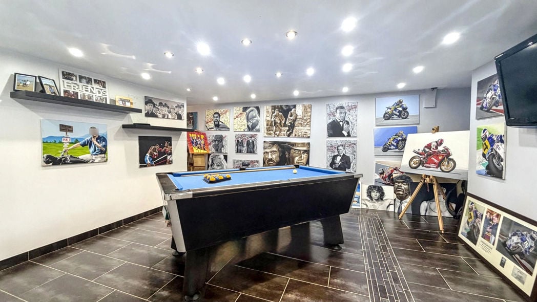 Property image 14 of 23