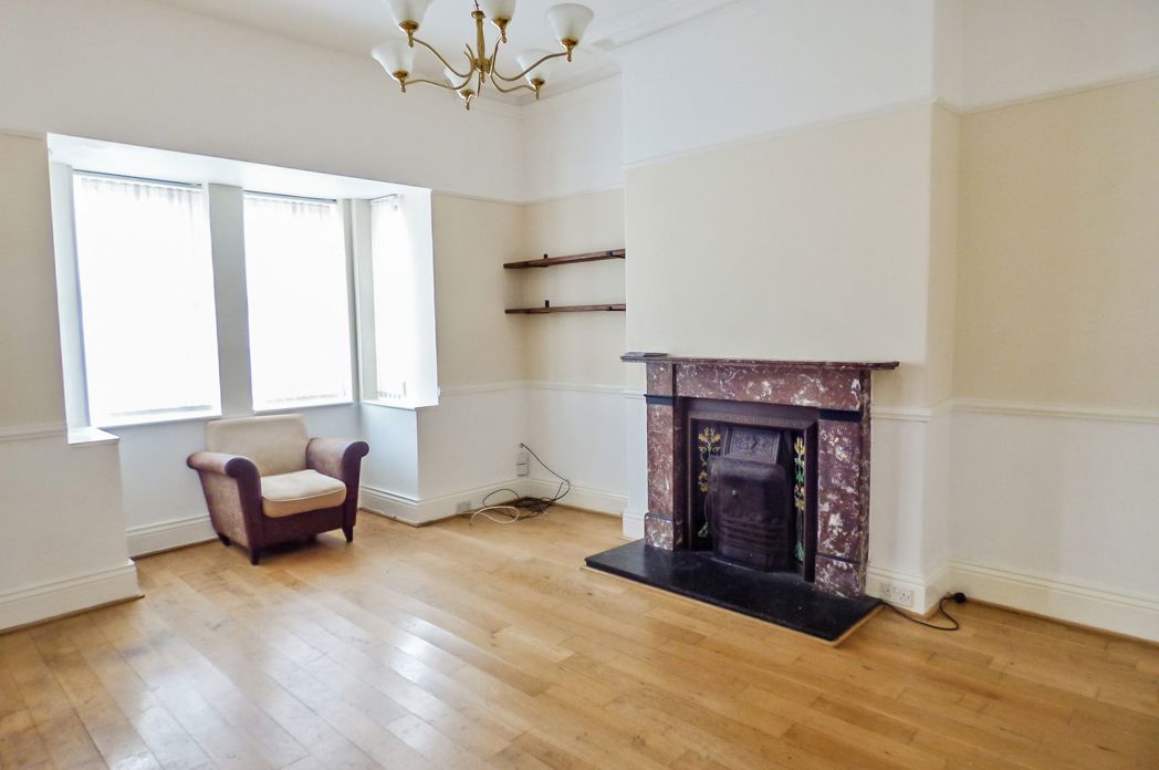 Property image 3 of 15