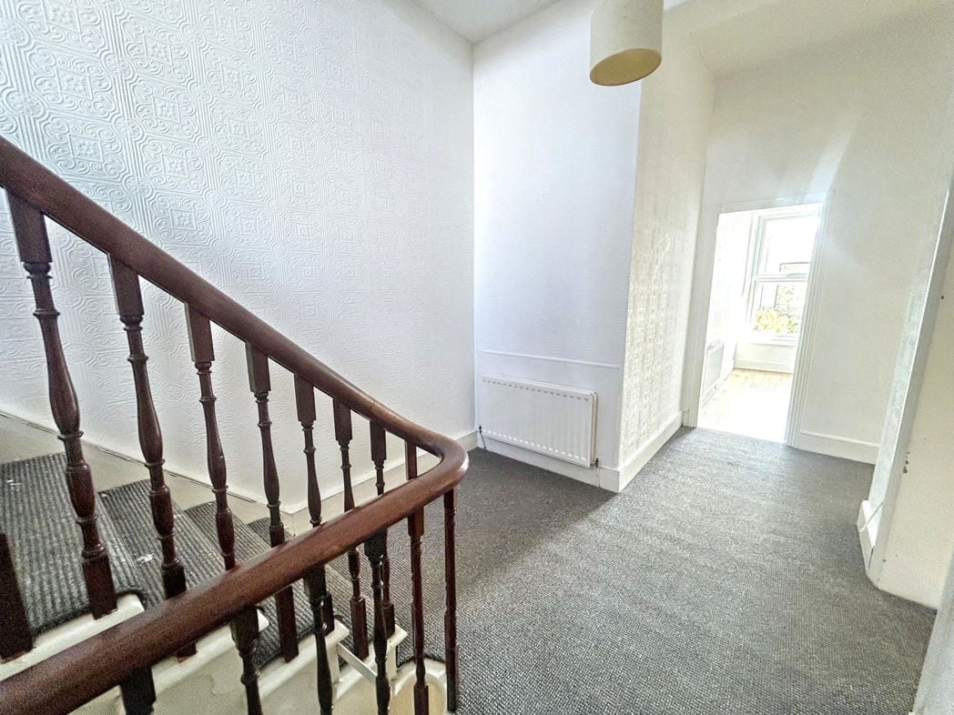 Property image 14 of 21
