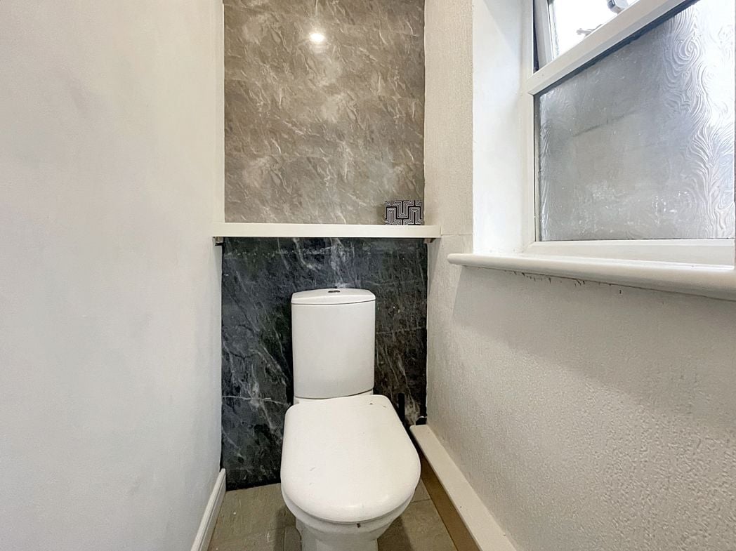 Property image 7 of 14