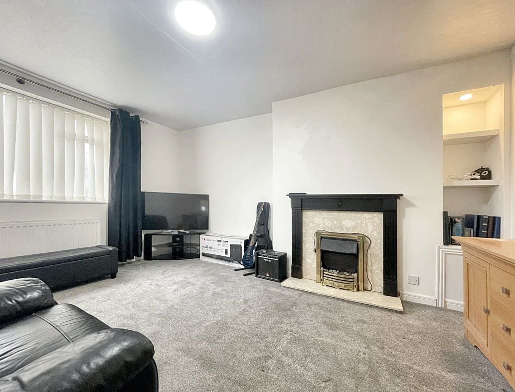 Property image 3 of 14