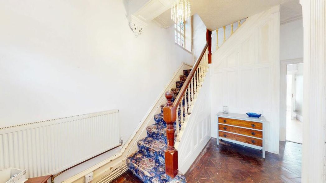Property image 9 of 25
