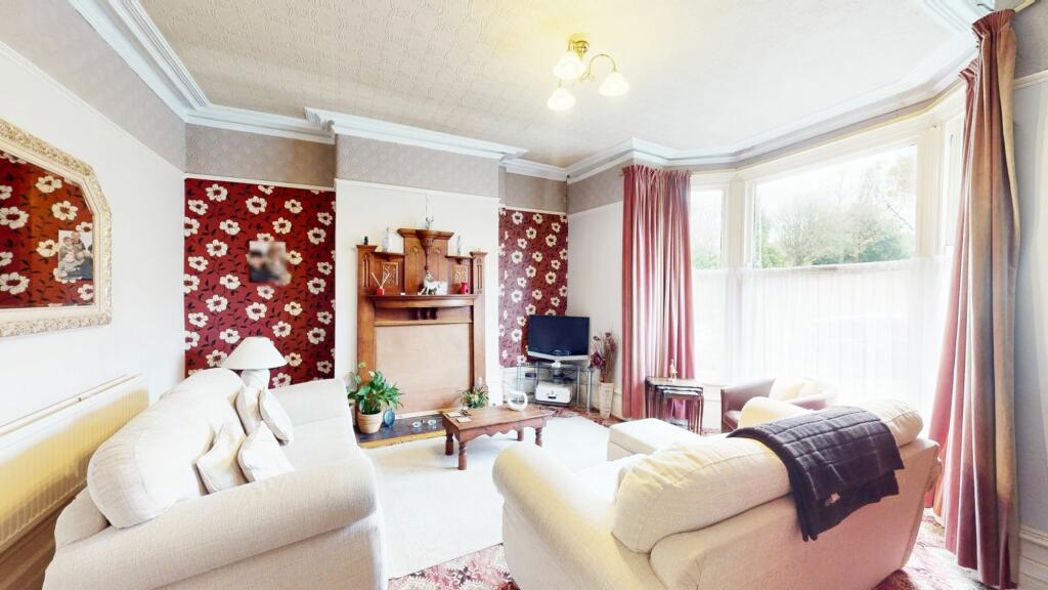 Property image 4 of 25