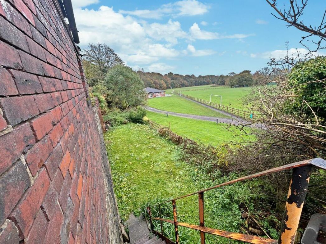 Property image 21 of 25