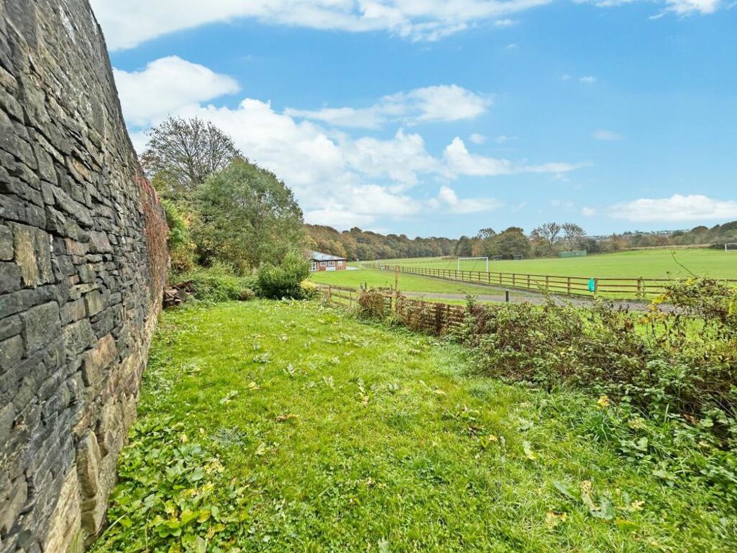 Property image 23 of 25