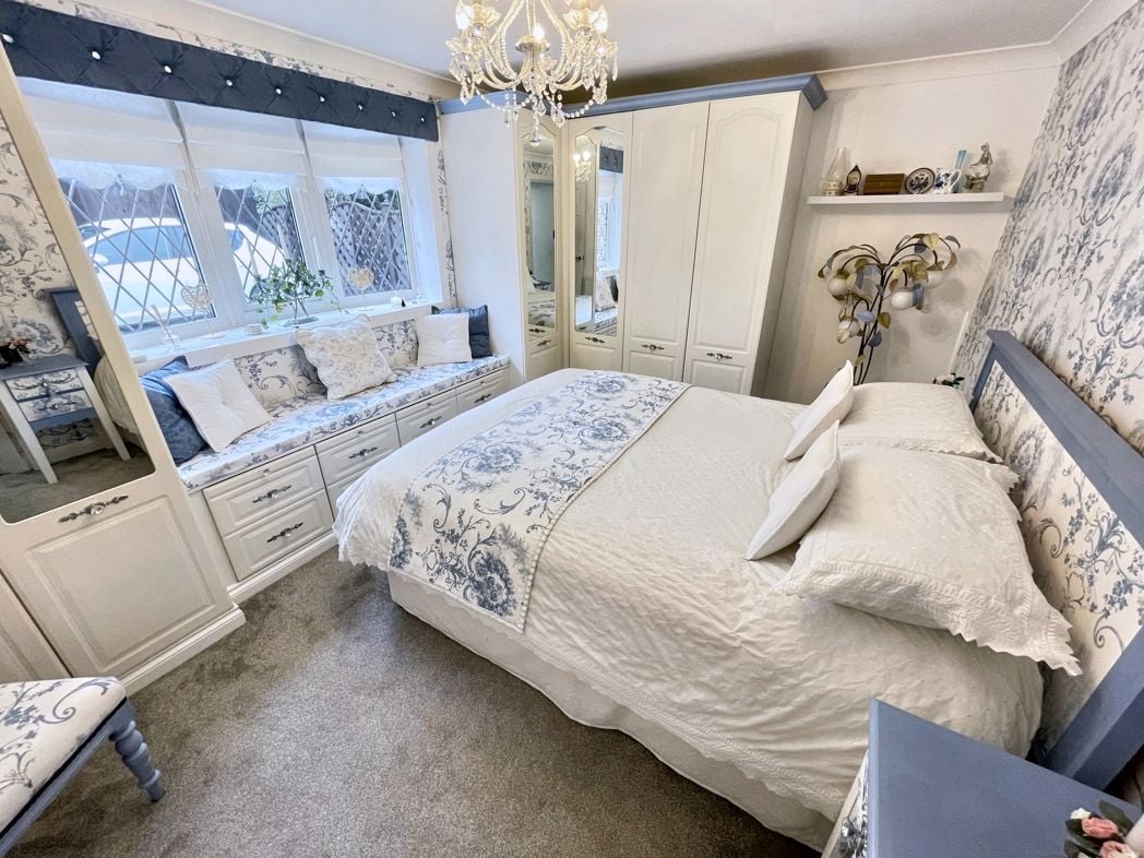 Property image 19 of 25