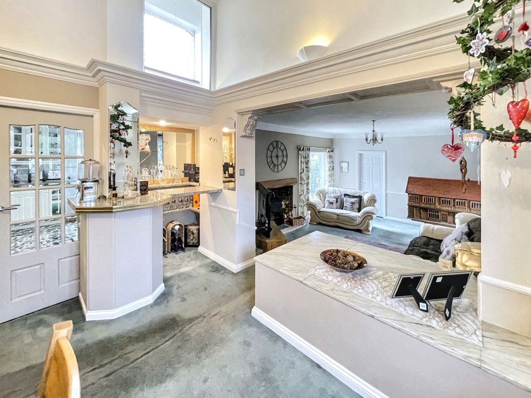 Property image 12 of 25