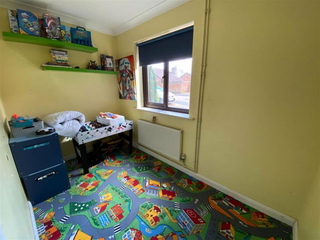 Property image 6 of 12