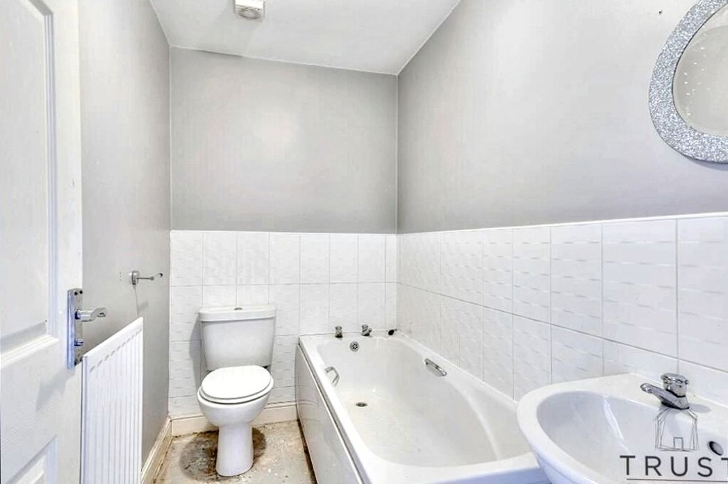 Property image 21 of 25