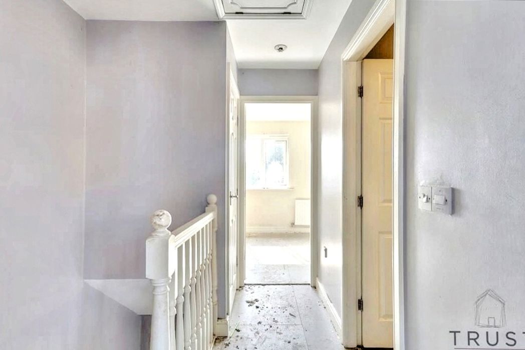 Property image 22 of 25