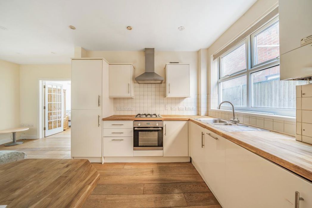Property image 46 of 116