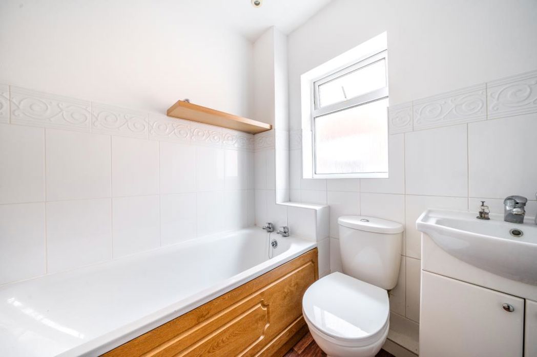 Property image 81 of 116