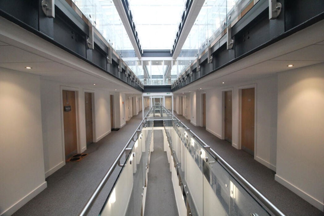 Property image 6 of 9