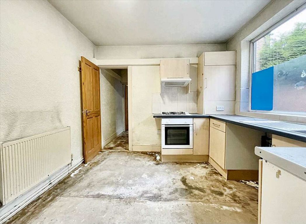 Property image 3 of 8