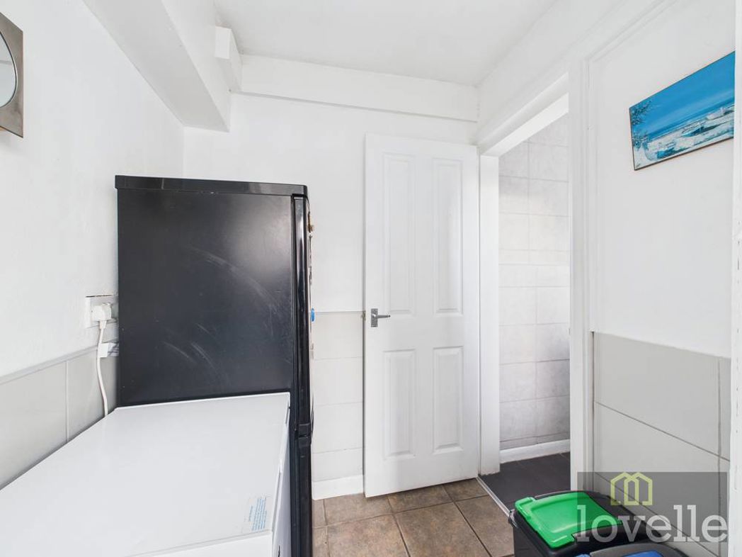 Property image 17 of 17