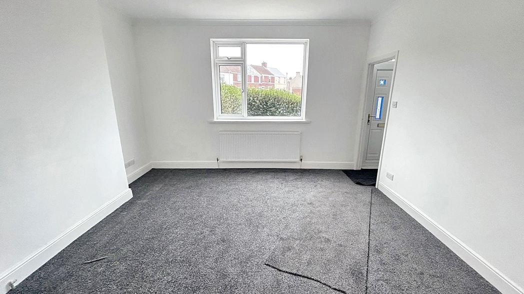Property image 2 of 16