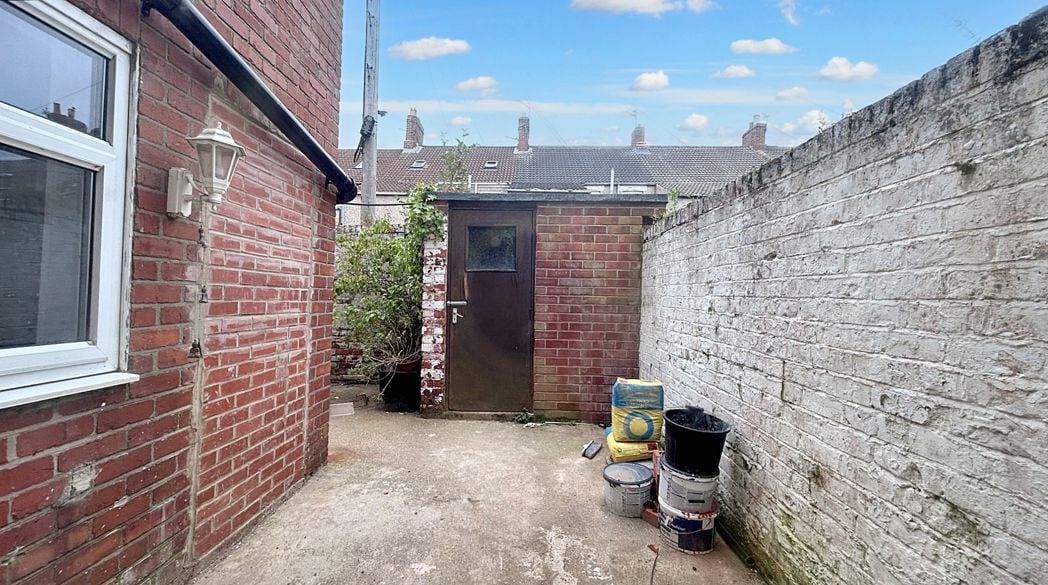 Property image 15 of 16