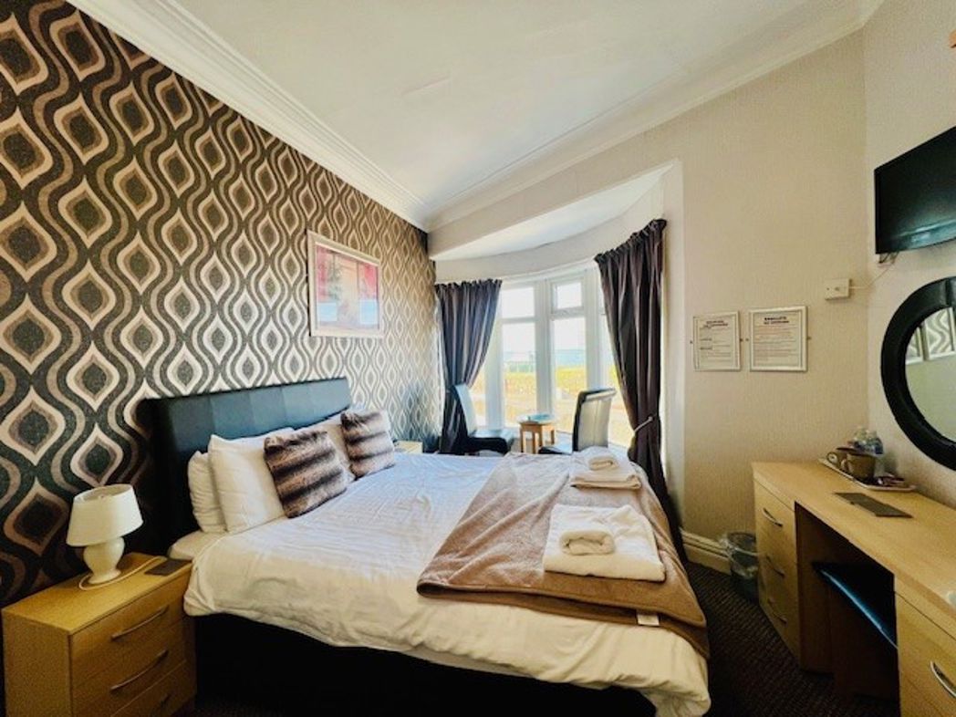 168-170, Blackpool, Lancashire, FY2 9JN