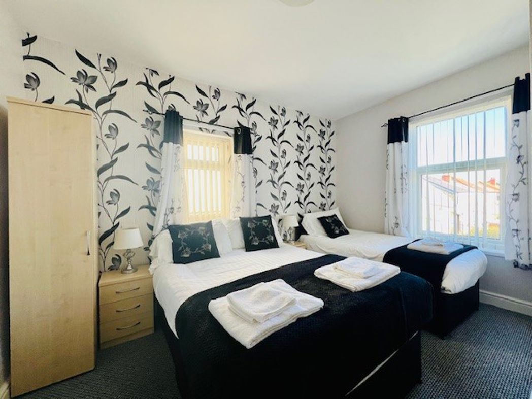 168-170, Blackpool, Lancashire, FY2 9JN