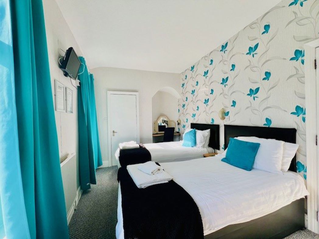 168-170, Blackpool, Lancashire, FY2 9JN