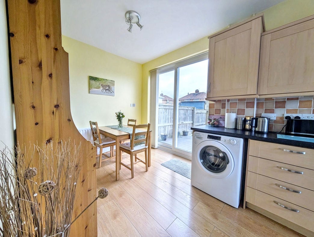 Property image 4 of 13