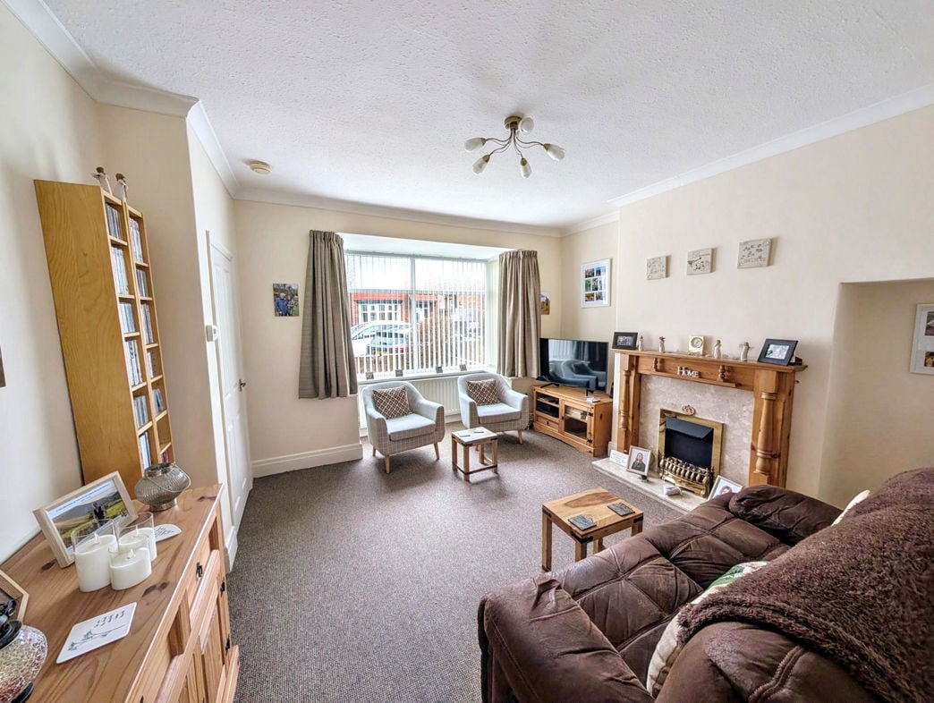 Property image 2 of 13