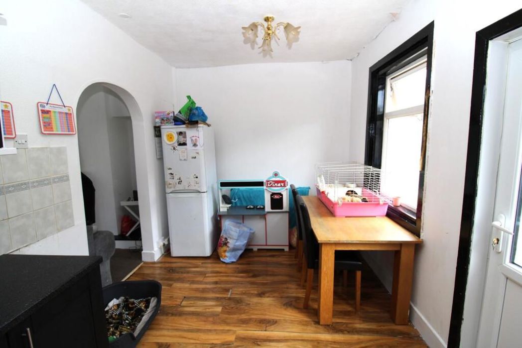 Property image 5 of 10