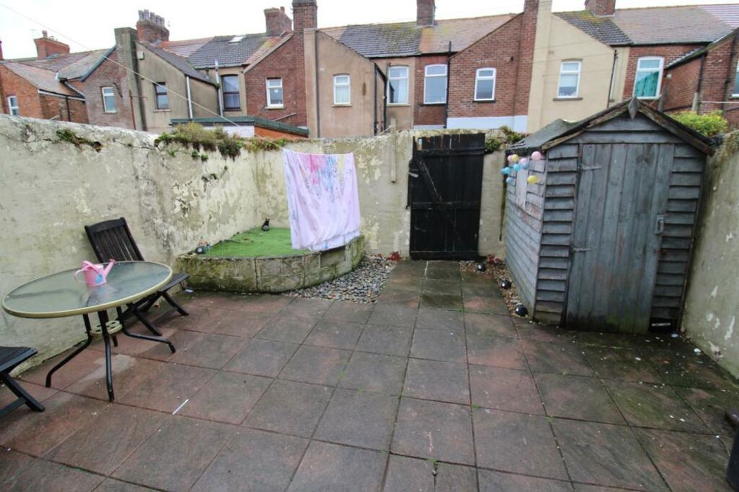 Property image 10 of 10